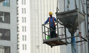 Lovlige migranter er fortsatt sårbare for menneskehandel