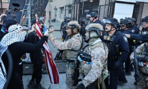 Konspirasjonsrettssak for Spokane Anti-ICE-demonstranter begynner