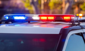 Chicago-politiet publiserer bilder av &laquo;interessert person&raquo; i brennende kors funnet i Grant Park