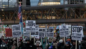 Demonstranter samles mot ICE i Minneapolis