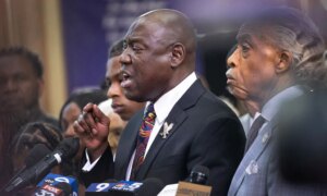 Ben Crump oppfordrer til «haster og åpenhet» i Nolan Wells-saken – men har etterforskerne noen av dem?