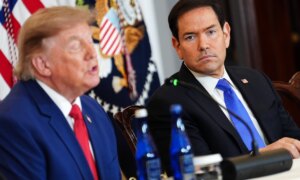 USAs dommer slår ned Trumps visumforbud for immigranter som berører 75 land