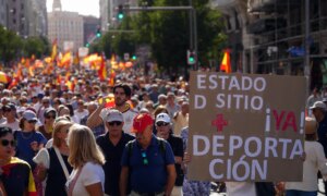Titusenvis deltar på høyreorienterte protester over migrantkrisen i Ceuta