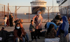 Fem EU-nasjoner går mot en avtale om «returknutepunkter» for migranter innen 2027