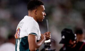 Real Madrid-fangruppe krever Mbappe unnskyldning for Ceuta-skjorten
