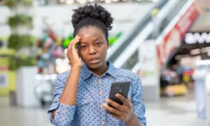 Redefinering av selvmordsbevissthet utover myten om den uknuselige svarte kvinnen (Op-Ed)