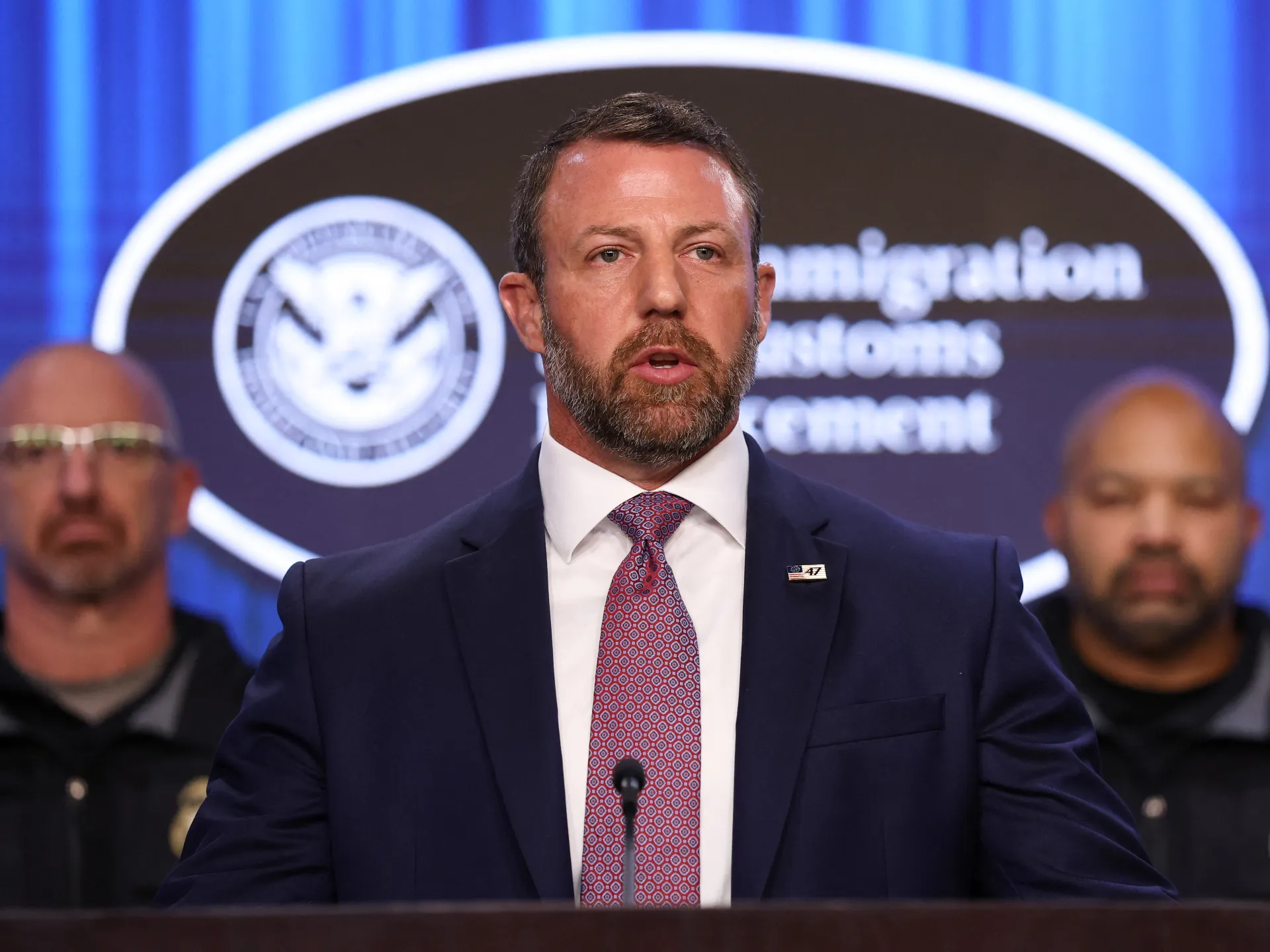 DHS forsvarer ICE-skyting i NYC, sier offiserer trodde de var i fare